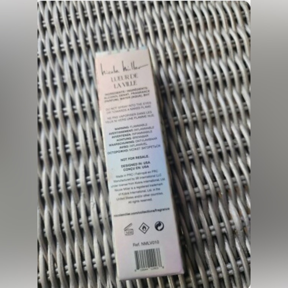 2/$25 NICOLE MILLER LUEUR DE LA VILLE scent - BRAND NEW in the box! - Picture 10 of 15